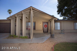 3401 E Laurel Ln, Phoenix, AZ 85028 photo 3