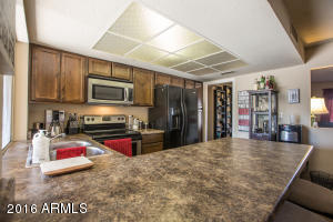 3401 E Laurel Ln, Phoenix, AZ 85028 photo 12