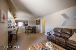 3401 E Laurel Ln, Phoenix, AZ 85028 photo 19