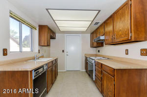 4543 E Hearn Rd, Phoenix, AZ 85032 photo 9