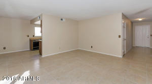 4543 E Hearn Rd, Phoenix, AZ 85032 photo 6