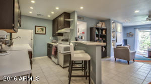 5525 E Thomas Rd #F10, Phoenix, AZ 85018 photo 8