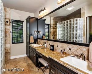2240 E Glenn Dr, Phoenix, AZ 85020 photo 19