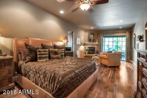 2240 E Glenn Dr, Phoenix, AZ 85020 photo 16