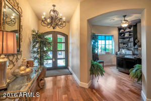 2240 E Glenn Dr, Phoenix, AZ 85020 photo 6