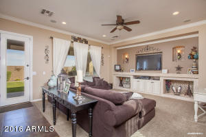 1984 E Dubois Ave, Gilbert, AZ 85298 photo 1