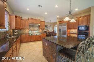 3715 E Adobe Dr, Phoenix, AZ 85050 photo 5