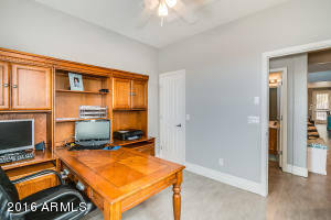 3685 E Flower St, Gilbert, AZ 85298 photo 8