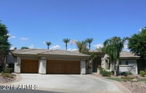 974 E County Down Dr, Chandler, AZ 85249 photo 1