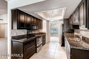 416 E Le Marche Ave, Phoenix, AZ 85022 photo 3