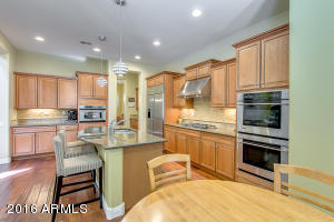 3827 E Quail Ave, Phoenix, AZ 85050 photo 9