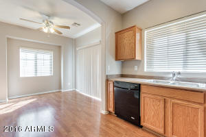 4622 E Laurel Ct, Gilbert, AZ 85234 photo 9