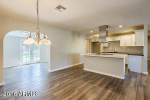 2531 N 49th Pl, Phoenix, AZ 85008 photo 7