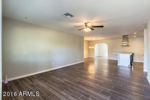 2531 N 49th Pl, Phoenix, AZ 85008 photo 4