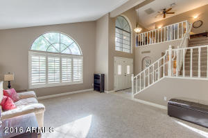 8732 S Maple Ave, Tempe, AZ 85284 photo 2