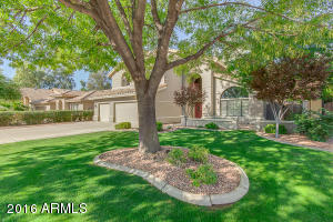 8732 S Maple Ave, Tempe, AZ 85284 photo 1