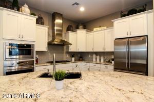 2571 E Coconino Way, Gilbert, AZ 85298 photo 11