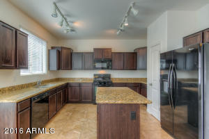 3933 E Kesler Ln, Gilbert, AZ 85295 photo 3