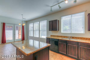 3933 E Kesler Ln, Gilbert, AZ 85295 photo 7