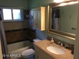 2032 E Mulberry Dr, Phoenix, AZ 85016 photo 5