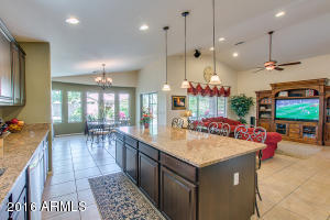 4008 E Navigator Ln, Phoenix, AZ 85050 photo 3