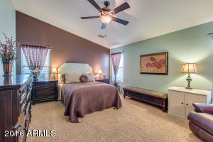 4008 E Navigator Ln, Phoenix, AZ 85050 photo 7