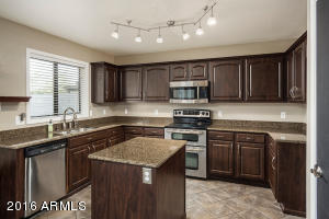 2109 E Daley Ln, Phoenix, AZ 85024 photo 15