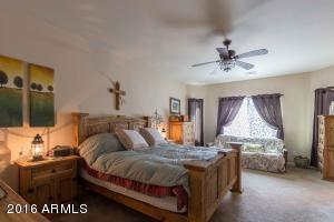 3045 E Santa Fe Ln, Gilbert, AZ 85297 photo 21