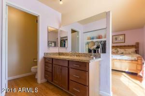 5139 E Salinas St, Phoenix, AZ 85044 photo 22