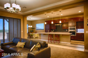 3113 E Half Hitch Pl, Phoenix, AZ 85050 photo 4