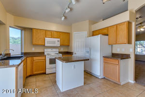 7407 E Lakeview Ave, Mesa, AZ 85209 photo 5