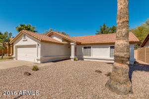 1226 E San Angelo Ave, Gilbert, AZ 85234 photo 3