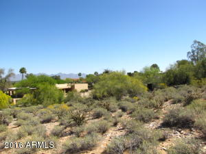 8610 N Skyline Dr, Phoenix, AZ 85028 photo 6