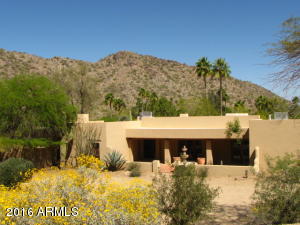 8610 N Skyline Dr, Phoenix, AZ 85028 photo 1