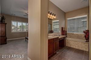 2494 E Tiffany Way, Gilbert, AZ 85298 photo 35