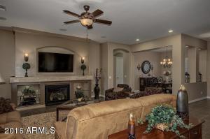 2494 E Tiffany Way, Gilbert, AZ 85298 photo 9