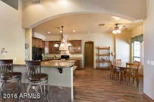 2011 E Desert Ln, Phoenix, AZ 85042 photo 7