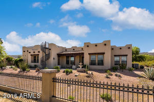 2011 E Desert Ln, Phoenix, AZ 85042 photo 2