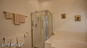 3955 E Vaughn Ave, Gilbert, AZ 85234 photo 22