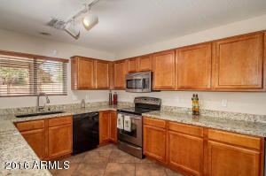 2918 S 80th Ave, Phoenix, AZ 85043 photo 11