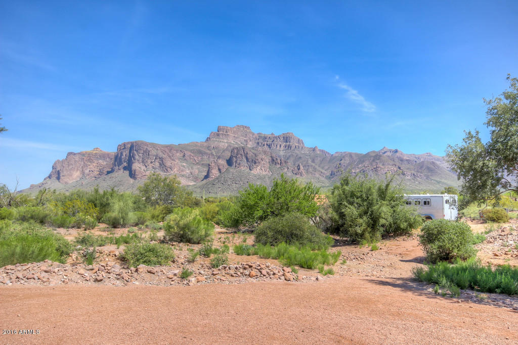529 S Val Vista Rd, Apache Junction, AZ 85119 photo 7