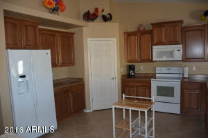 1570 S Apache Dr, Apache Junction, AZ 85120 photo 8