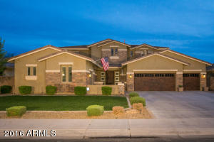963 E Lodgepole Dr, Gilbert, AZ 85298 photo 1
