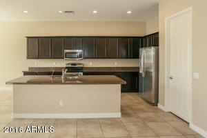 2137 E Indian Wells Dr, Gilbert, AZ 85298 photo 6
