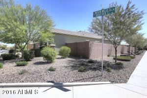 2137 E Indian Wells Dr, Gilbert, AZ 85298 photo 2