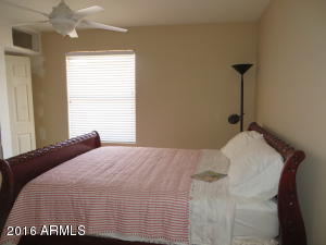 2601 E Corrine Dr, Phoenix, AZ 85032 photo 9