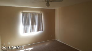 4602 N 80th Ave, Phoenix, AZ 85033 photo 8