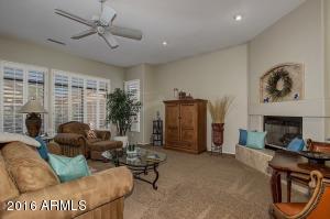 4510 E Sands Dr, Phoenix, AZ 85050 photo 9