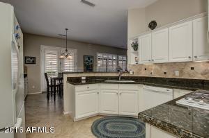 4510 E Sands Dr, Phoenix, AZ 85050 photo 6