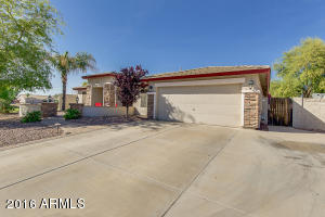 2462 E Tulsa St, Gilbert, AZ 85295 photo 4